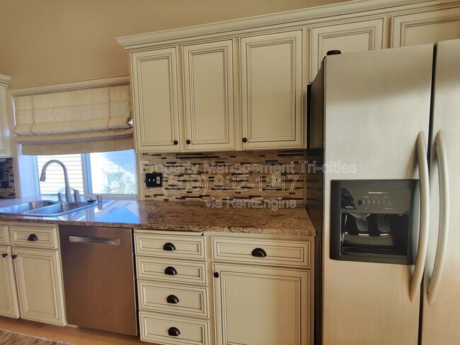 Foto del edificio - 2628 Scottsdale Pl