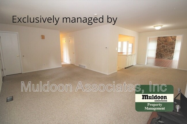 Photo - 3026 Drakestone Dr House