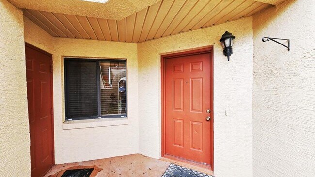 Foto del edificio - 7813 Sugar Bend Dr