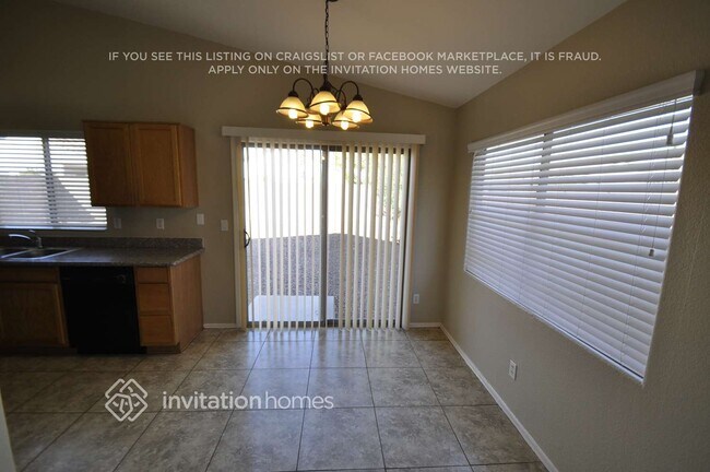 Building Photo - 12732 W Voltaire Ave