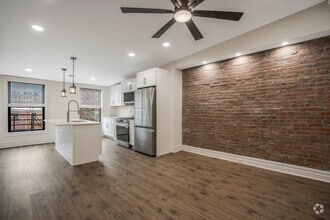 Building Photo - 155 Grand St