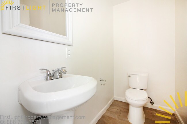 Foto del edificio - 1754 Pine Ave