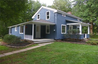 Building Photo - 1310 Wall Rd