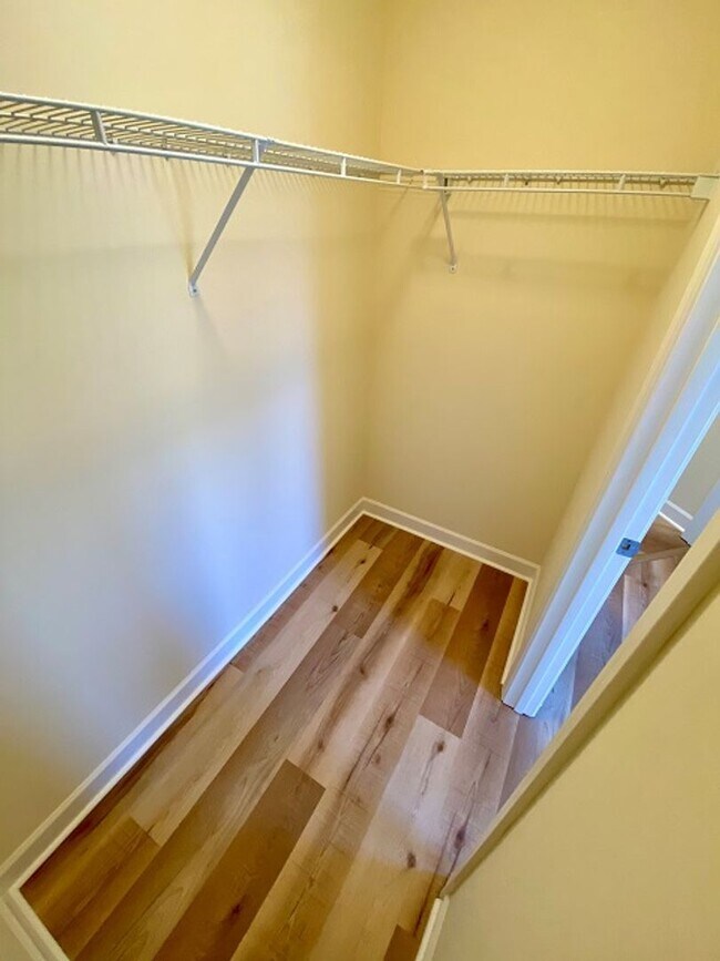 Foto del edificio - Modern 2BR/2BA Home Near BNA – Open Concep...