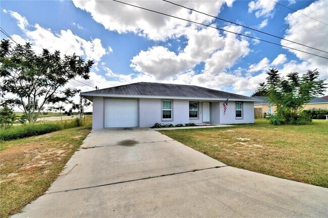Foto del edificio - 140 Weeping Willow Rd
