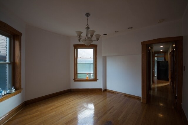 Building Photo - 1617 W Carmen Ave