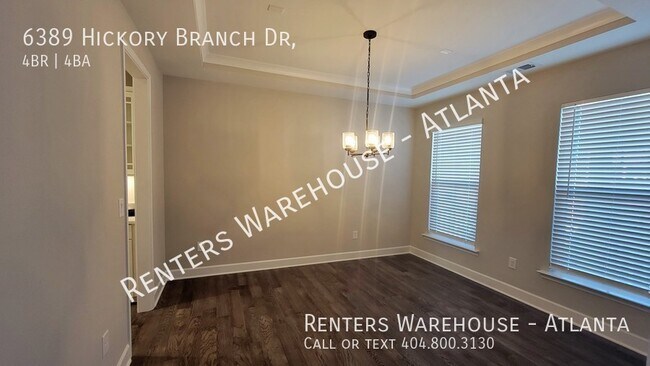 Foto del edificio - Luxurious 4 Bedroom w/ Bonus Room in Hoschton