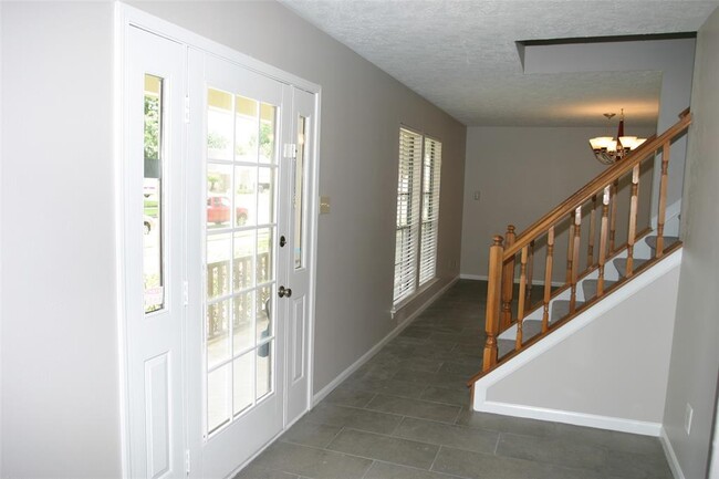 Building Photo - 15243 Kelbrook Dr