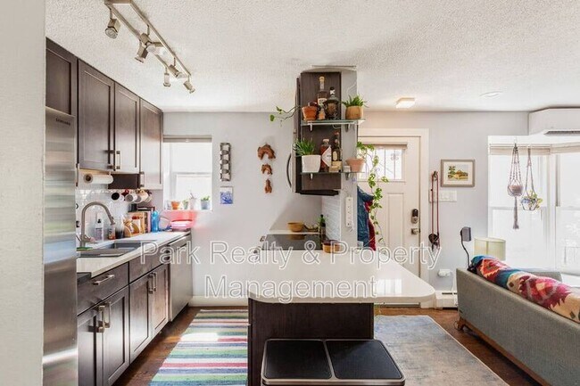 Foto del edificio - 1355 N Gaylord St