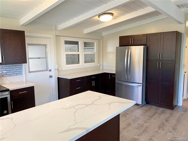 Foto del edificio - 330 Honono St