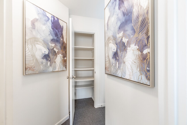 Building Photo - Lawyers Hill Apartments