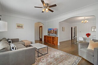 Building Photo - 906 W Keith Ave