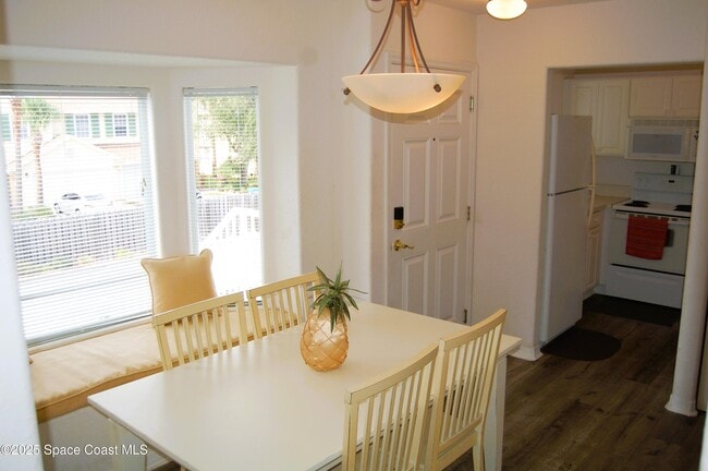 Building Photo - 143 Ocean Park Ln