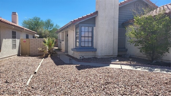 Building Photo - 7717 Barbican Ct