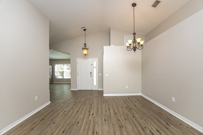 Foto del edificio - 12724 Lake Vista Dr