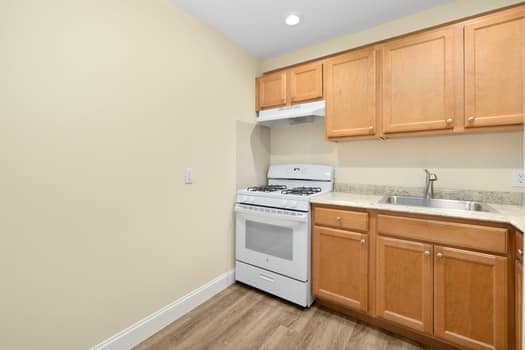 Foto del edificio - Parkway Apartments