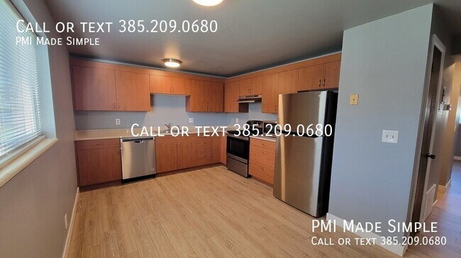 Foto del edificio - 589 N 880 E St