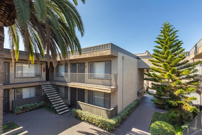 Building Photo - Elan Sandrock Place