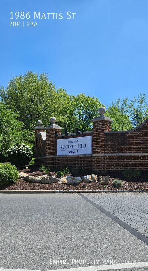 Foto del edificio - 1986 Mattis St