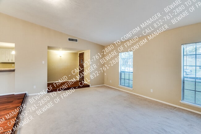 Building Photo - 3121 Fieldview Dr