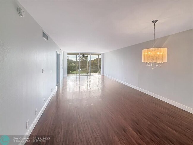 Foto del edificio - 3520 Oaks Way
