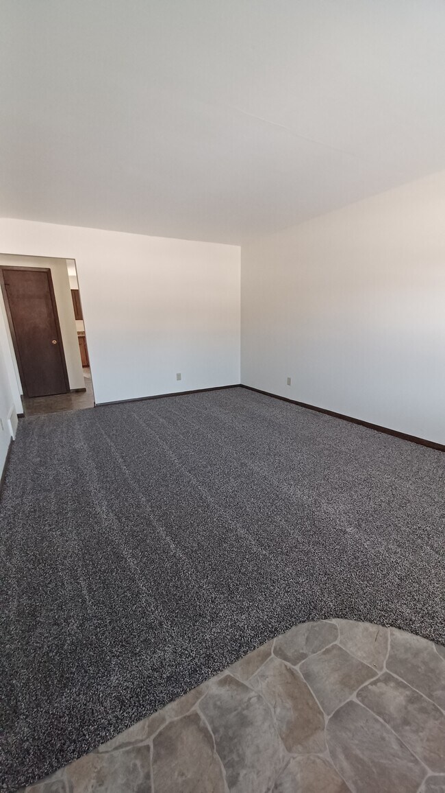 Building Photo - 3111 Runway Ave