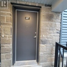 Building Photo - 807 Arcadian Private