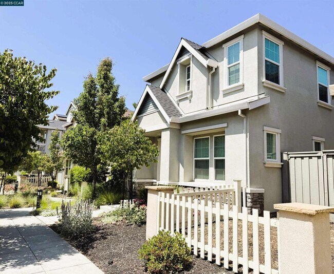 Foto del edificio - 221 Southpark Ct