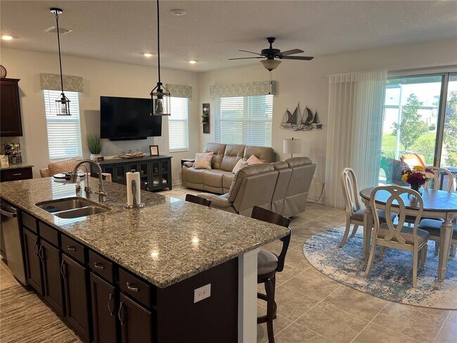 Foto del edificio - 7850 SW 85th Cir