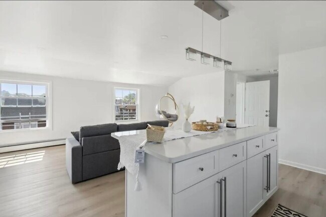 Foto del edificio - 1001 80th St