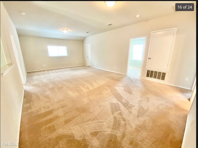 Foto del edificio - 5 br, 2.5 bath House - 2316 Gutierrez Drive