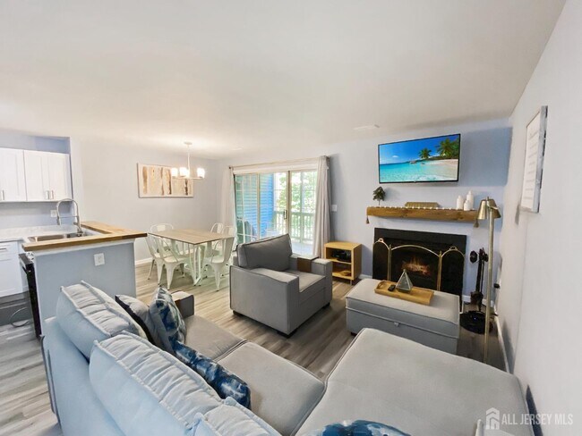 Foto del edificio - 5062 Beech Ct