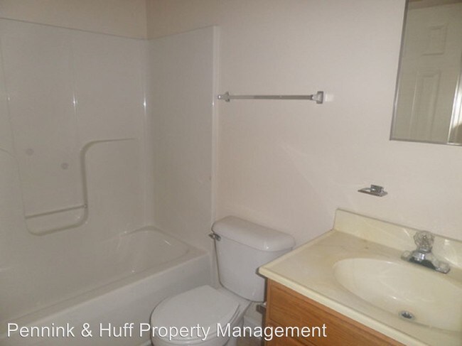 Foto del edificio - 3 br, 2 bath House - 894 Ridge Road