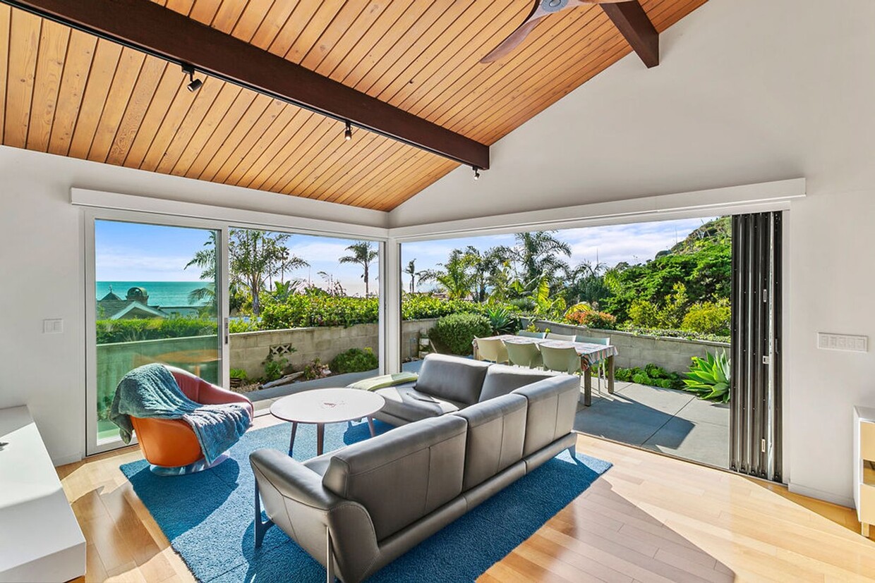 Primary Photo - Ocean View Private Home in San Clemente!