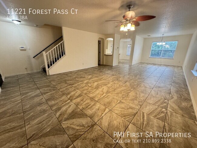 Building Photo - 11221 Forest Pass Ct