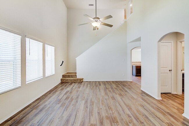 Foto del edificio - 14721 Homeward Ct