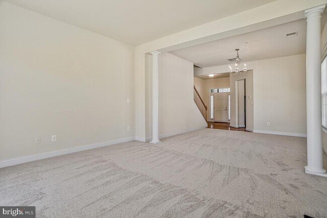 Building Photo - 11094 Commanders Ln