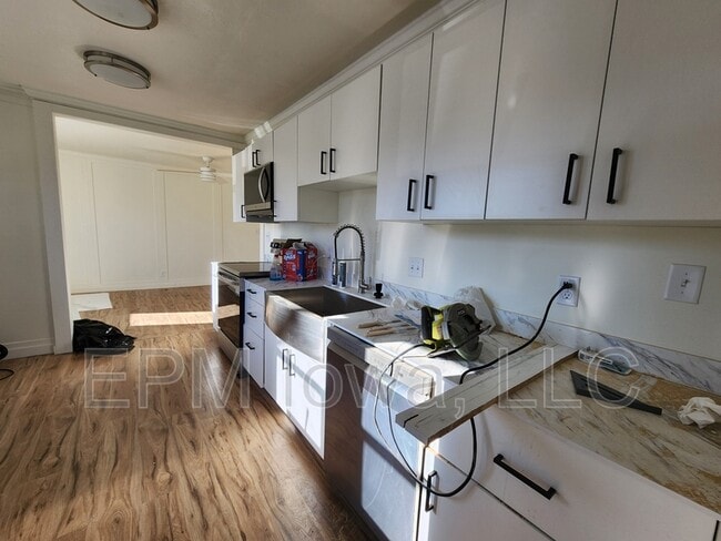 Building Photo - 4915 Weiden Rd