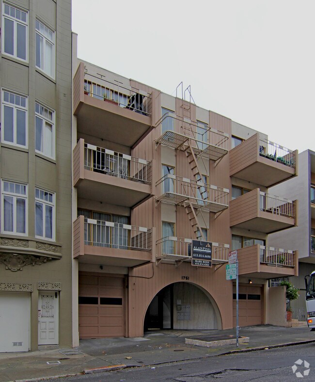 Foto principal - 1751 Pacific Ave