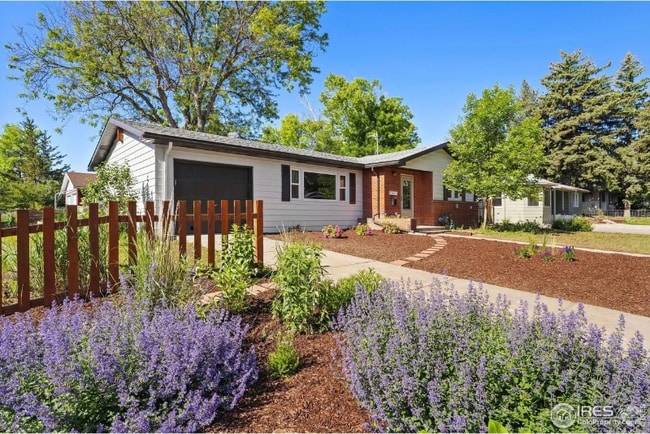 Building Photo - 1601 Collins Ct