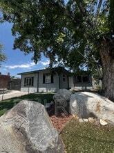 Building Photo - 345 Raffetto Dr