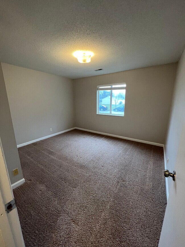 Foto del edificio - 455 E Fairlawn Dr