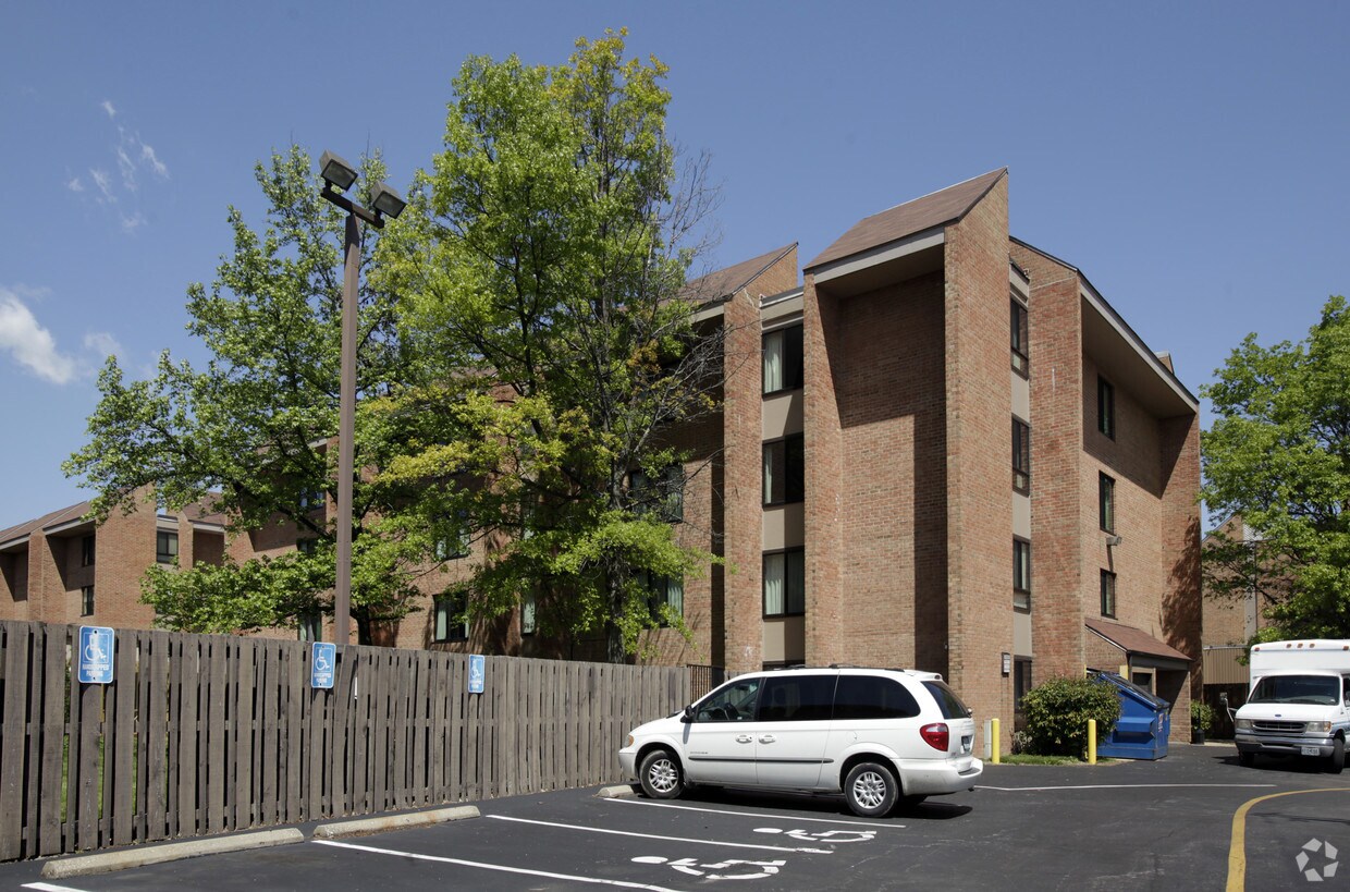 Foto del edificio - B'nai B'rith Covenant House