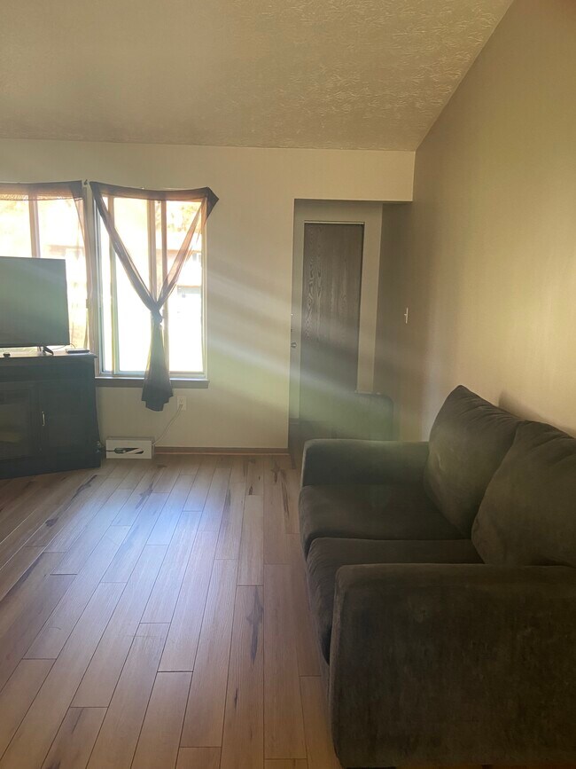 Foto del edificio - 267 N Colonial Dr