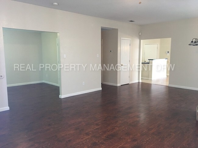 Building Photo - 709 Catalina Dr