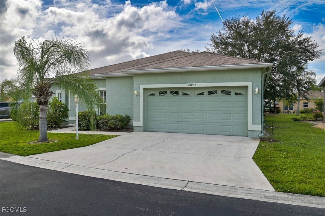 Foto principal - 10706 Pearl Bay Cir