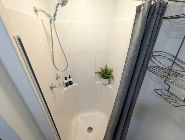Photo du bâtiment - 4595 Rue L'Écuyer