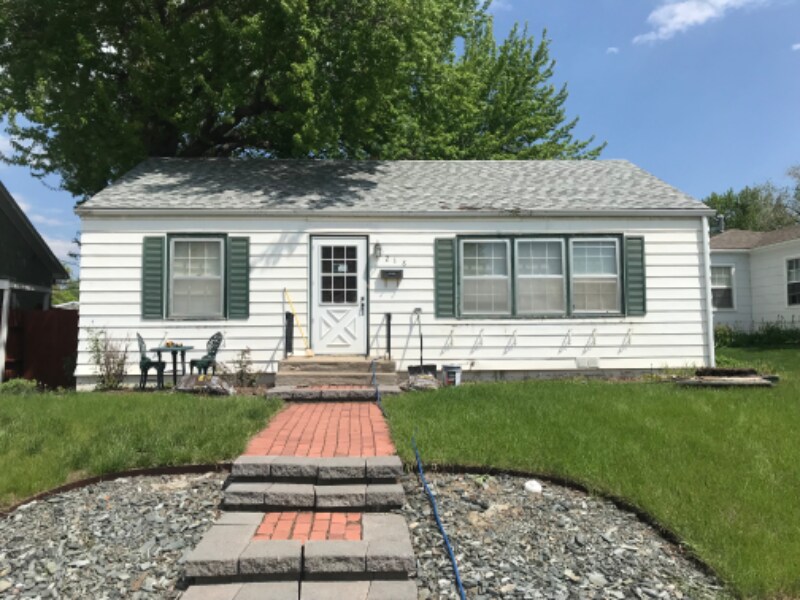 Primary Photo - 218 St Andrew St
