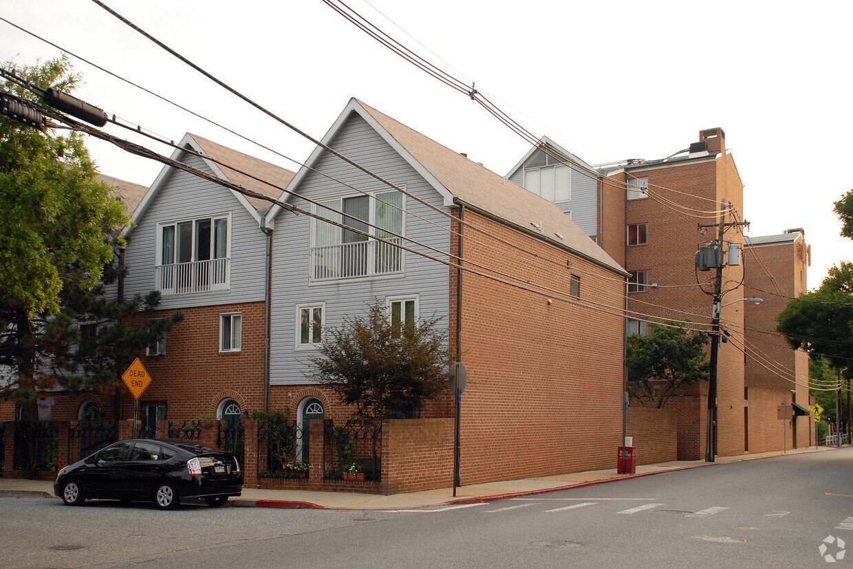 Tecumseh Condominiums Apartments Annapolis, MD