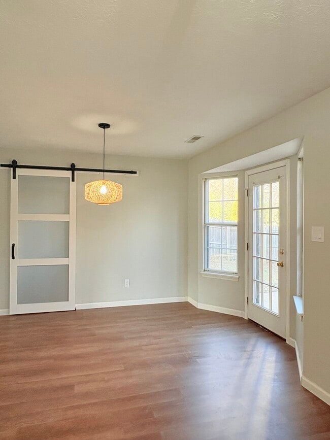 Foto del edificio - 2820 N Mill Pl